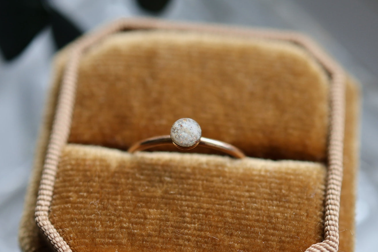 Journey Ring (4mm or 8mm)