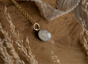 14k Gold Oval Celebration Necklace