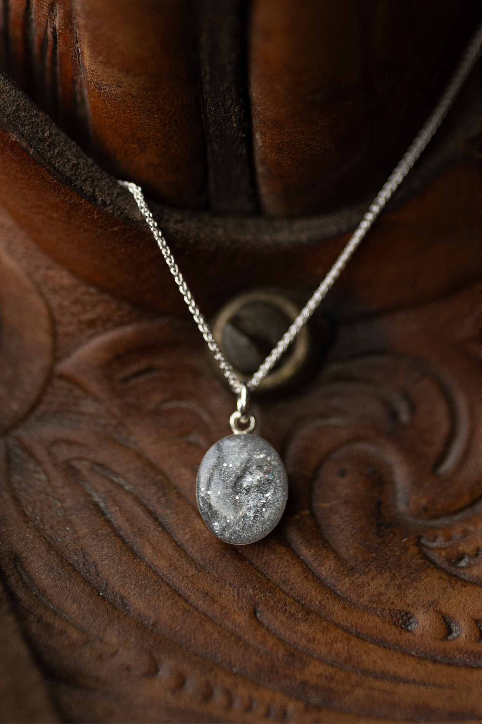 Mama Milk Silver Oval Celebration Pendant