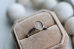 Load image into Gallery viewer, Floral Banded Memorial Ring with Glass
