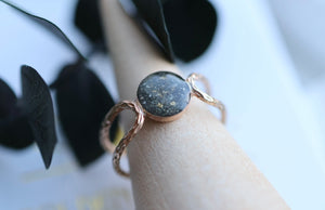 Butterfly Ring (8mm)