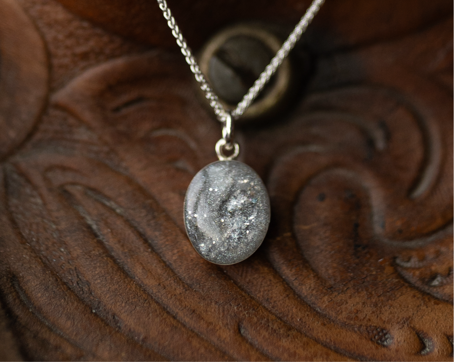 Mama Milk Silver Oval Celebration Pendant