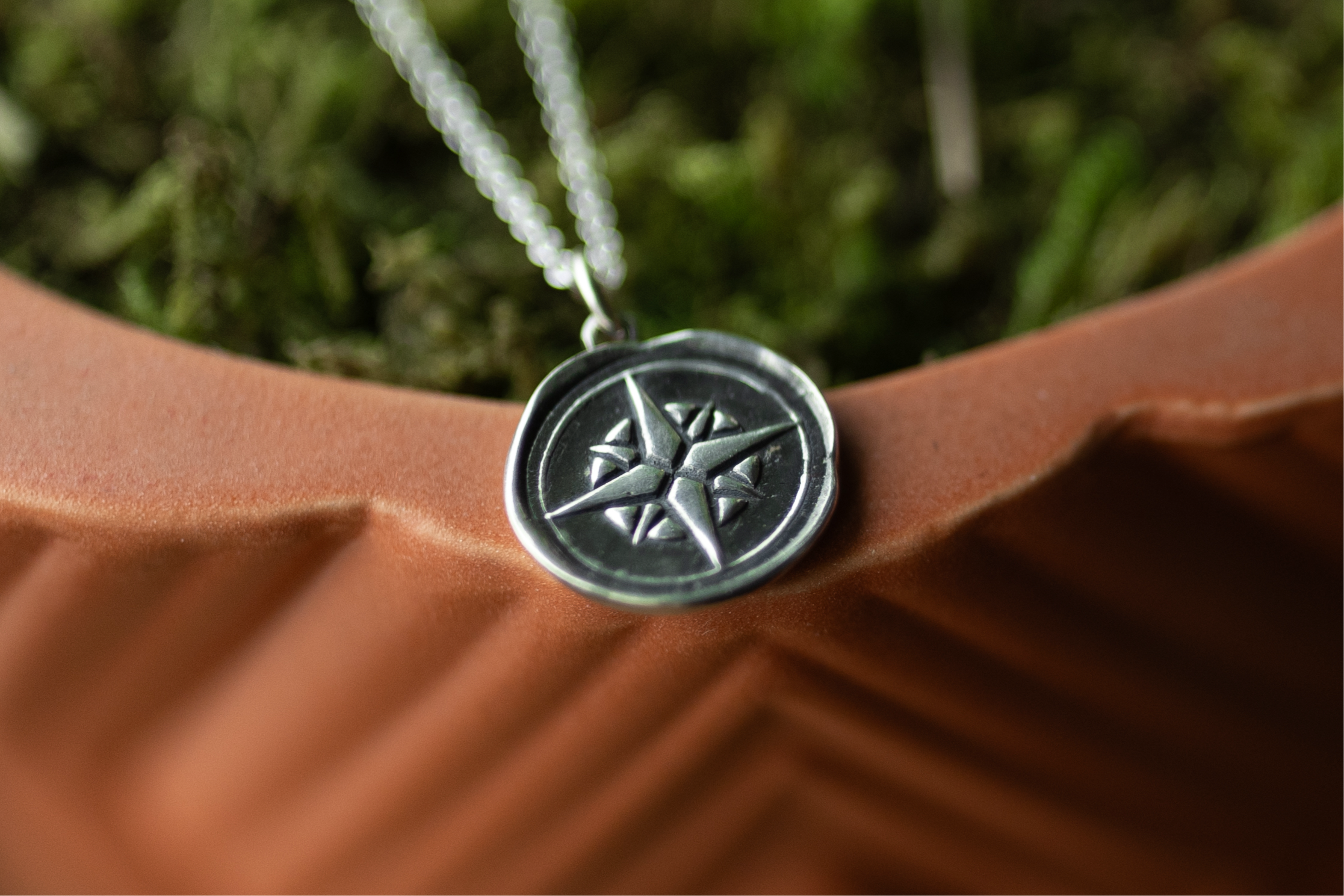 North Star Mourning Pendant (Cremation Ash & Silver Infused)