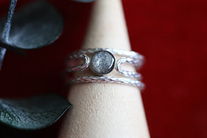 Butterfly Ring (4mm)
